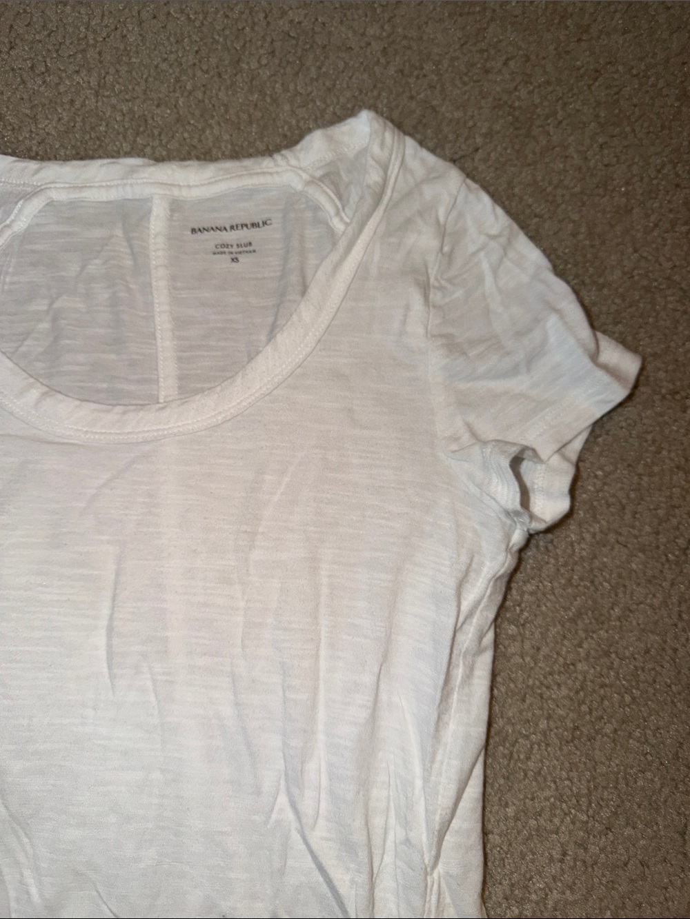 Banana Republic White Scoop Neck Short Sleeve Tee - Picture 3 of 5